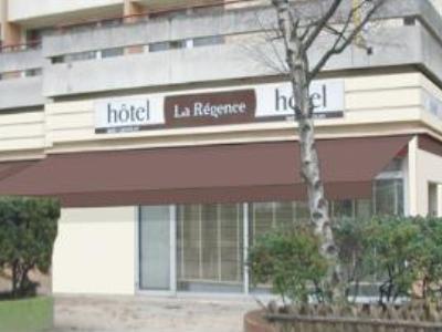 Hotel La Regence Courbevoie